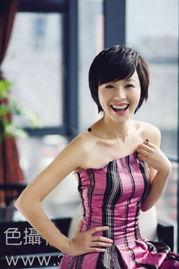 李萱最新爆料新闻联播视频,新闻联播幕后真相曝光